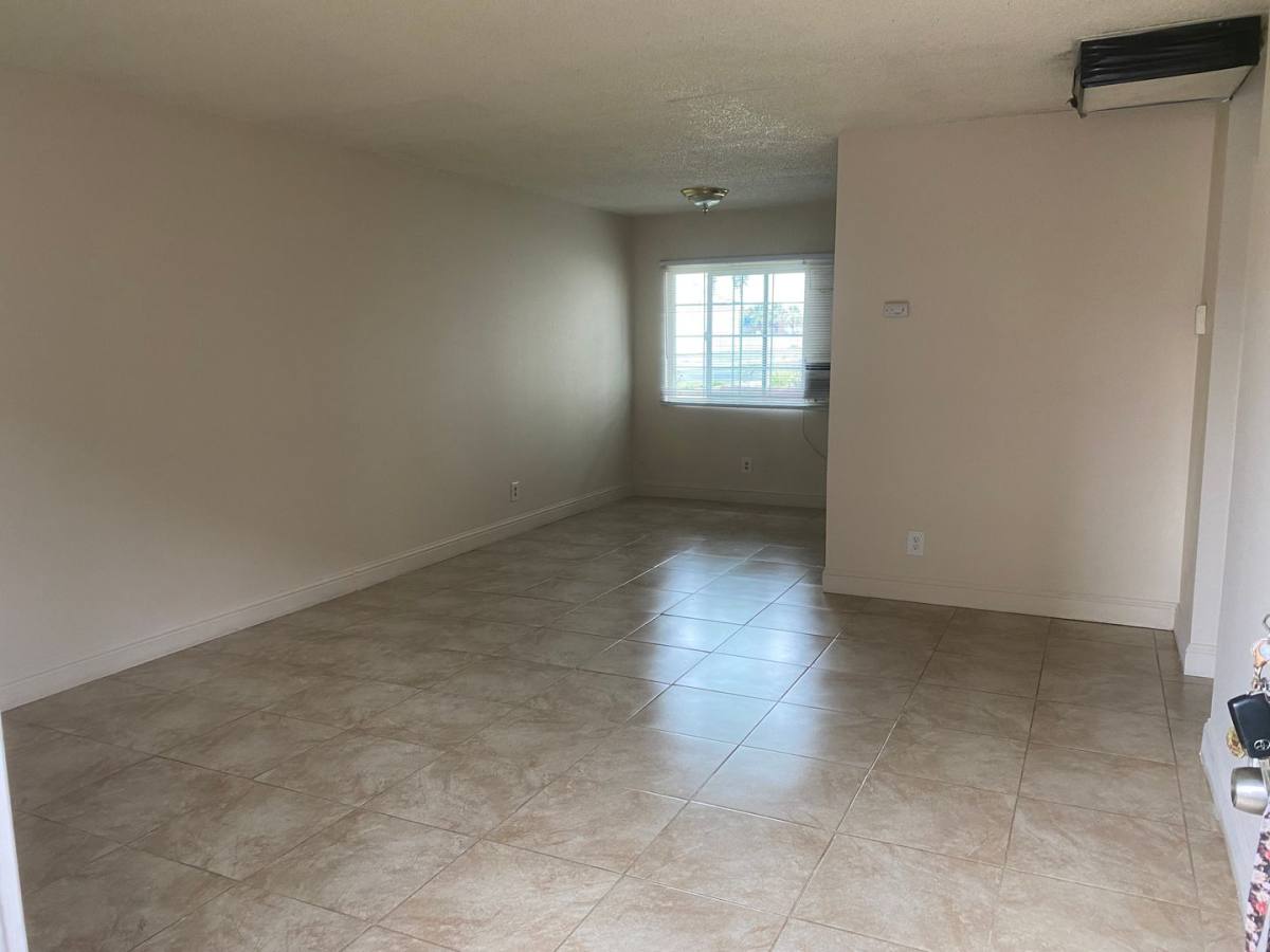 412 Ford St, Hanford, CA 93230 - Apartment for Rent - Image 1