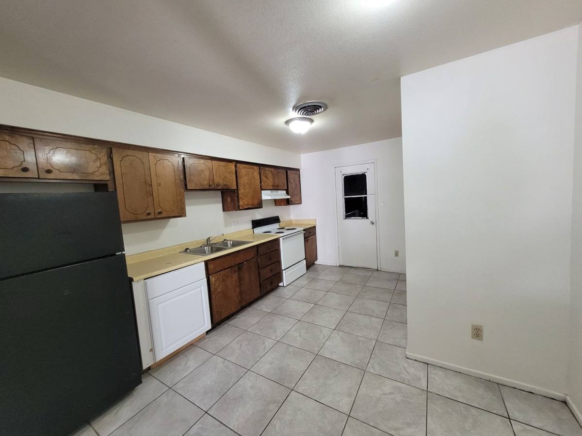 2820 S 1st Ave, Yuma, AZ 85364 - Apartment for Rent - Image 8