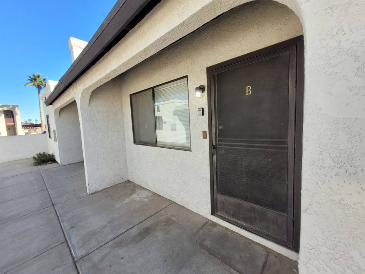2820 S 1st Ave, Yuma, AZ 85364 - Apartment for Rent - Image 2