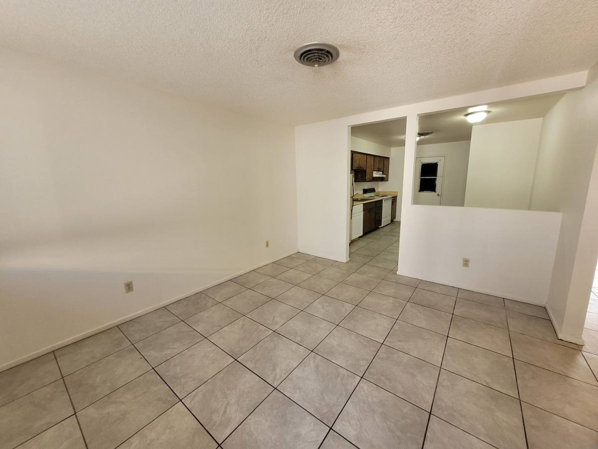 2820 S 1st Ave, Yuma, AZ 85364 - Apartment for Rent - Image 1