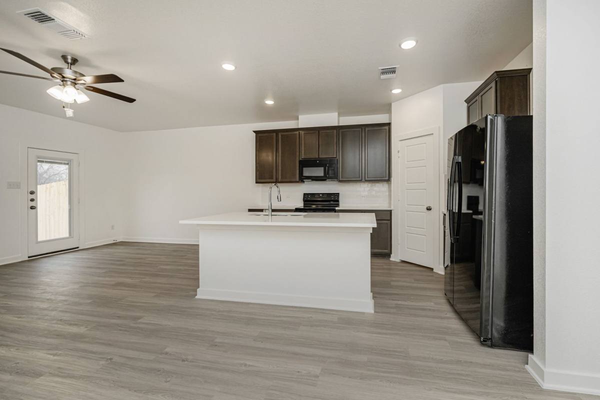 1930 Augustus Dr, Temple, TX 76502 - Townhouse for Rent - Image 9