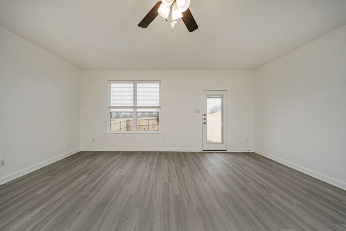1930 Augustus Dr, Temple, TX 76502 - Townhouse for Rent - Image 2