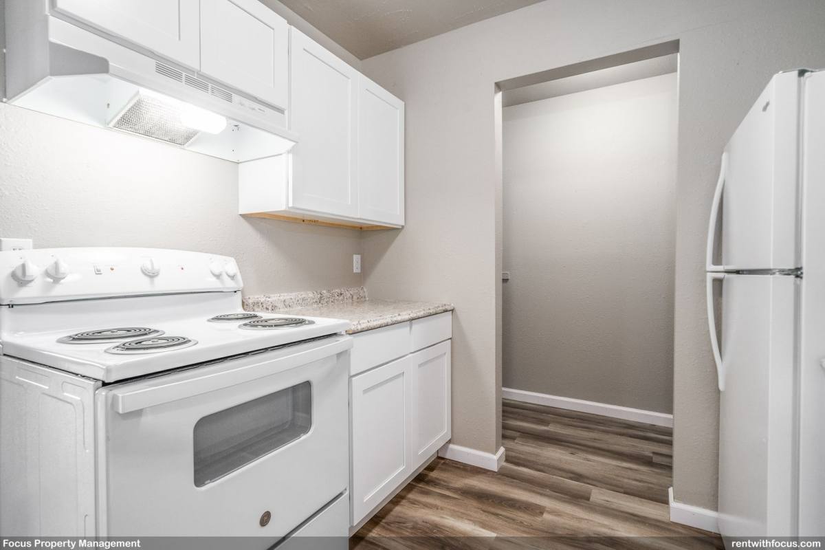 Apartment for rent at 505 Oakridge Lane, New London, WI 54961