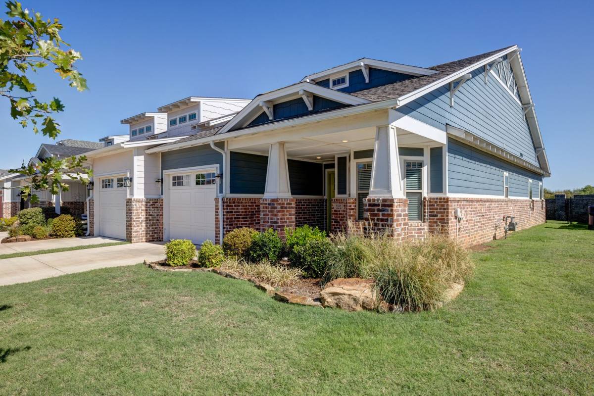6528 Bent Wood Villas Dr #B, Mustang, OK 73064 - House for Rent - Image 1
