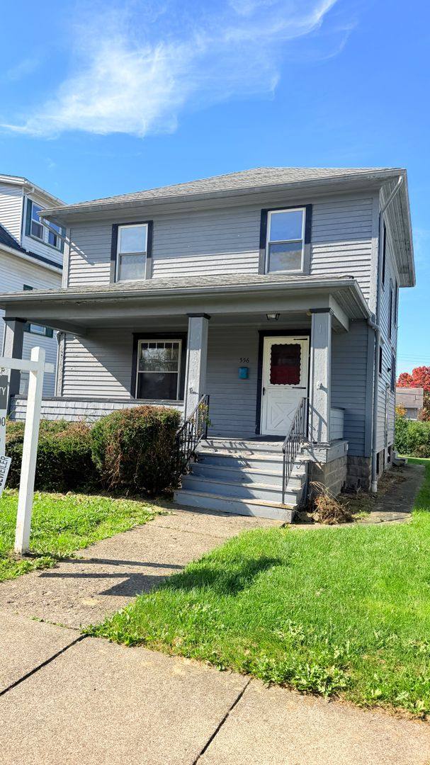 House for rent at 556 Spruce Ave, Sharon, PA 16146