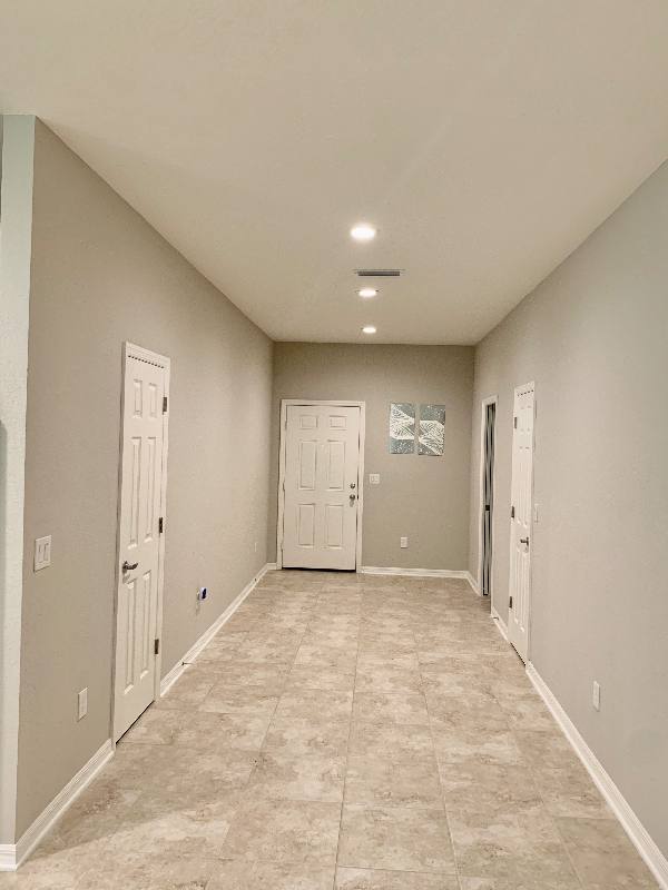 1074 Grantham Dr, Sarasota, FL 34234 - Townhouse for Rent - Image 5