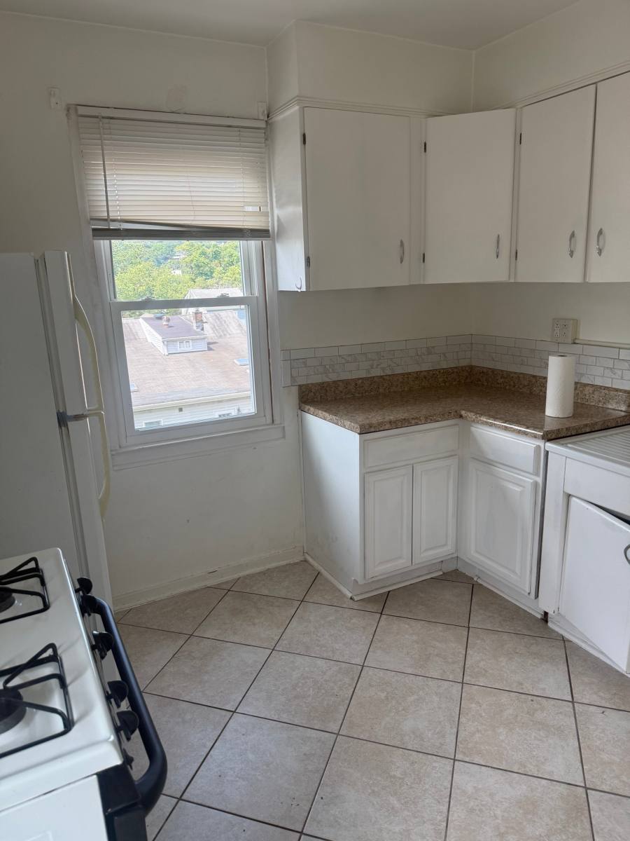 Apartment for rent at 127 Belknap Ave #2, Yonkers, NY 10710