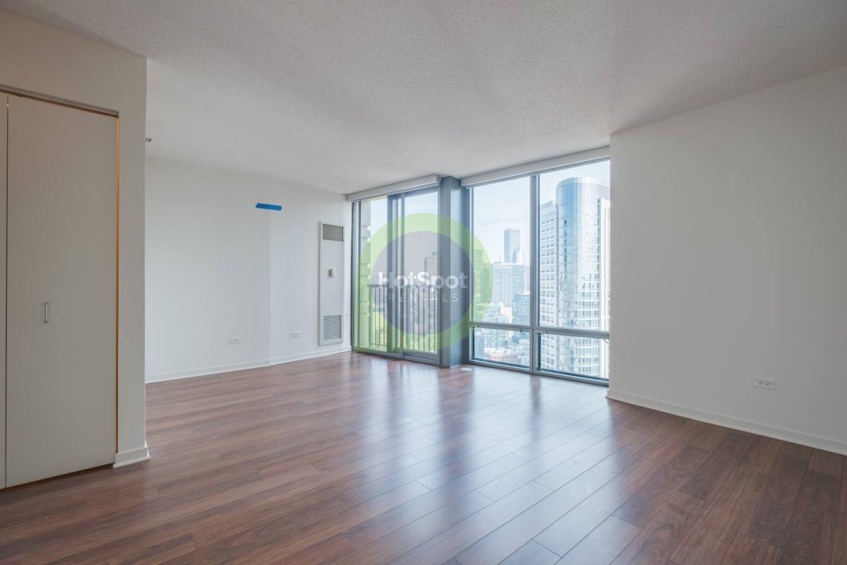 Apartment for rent at 543 N Kingsbury, Chicago, IL 60654