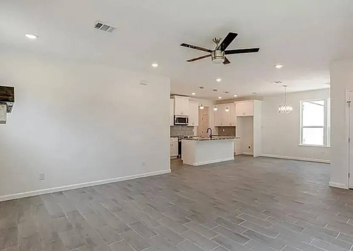1583 Bonnyview Dr, Canyon Lake, TX 78133 - House for Rent - Image 3