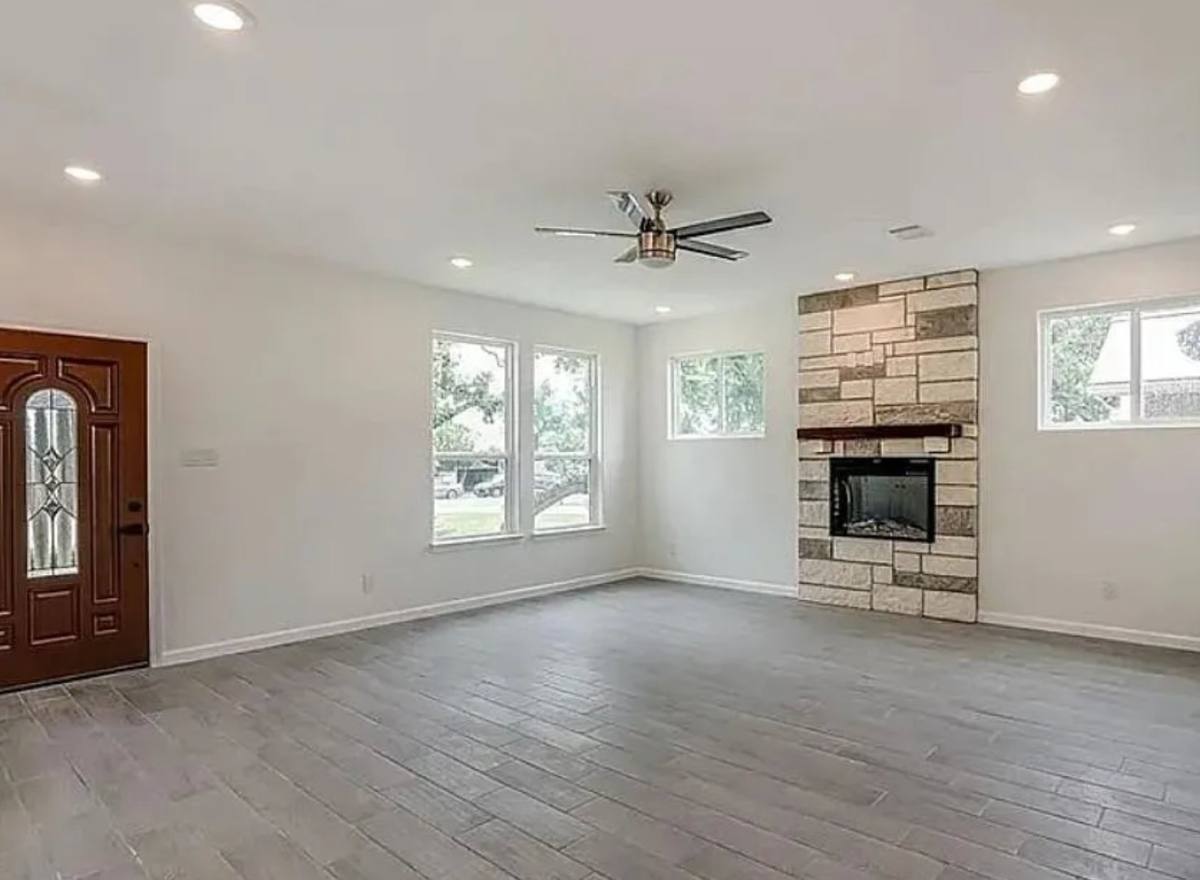 1583 Bonnyview Dr, Canyon Lake, TX 78133 - House for Rent - Image 4