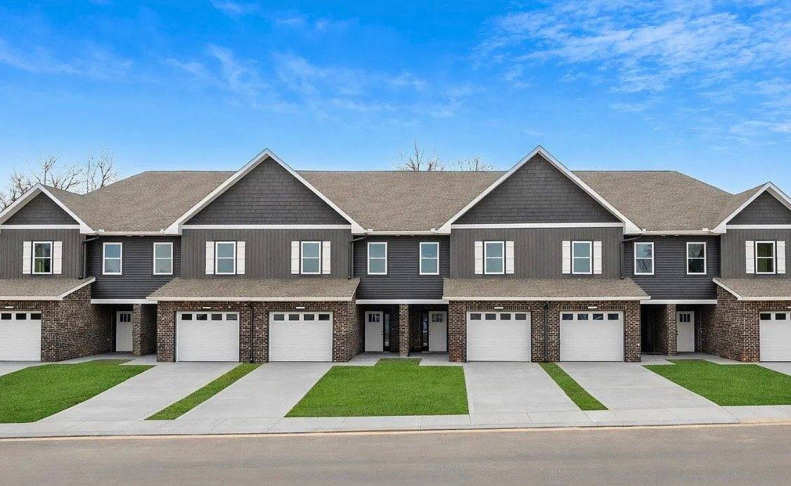 719 Haig St, Maryville, TN 37801 - Townhouse for Rent