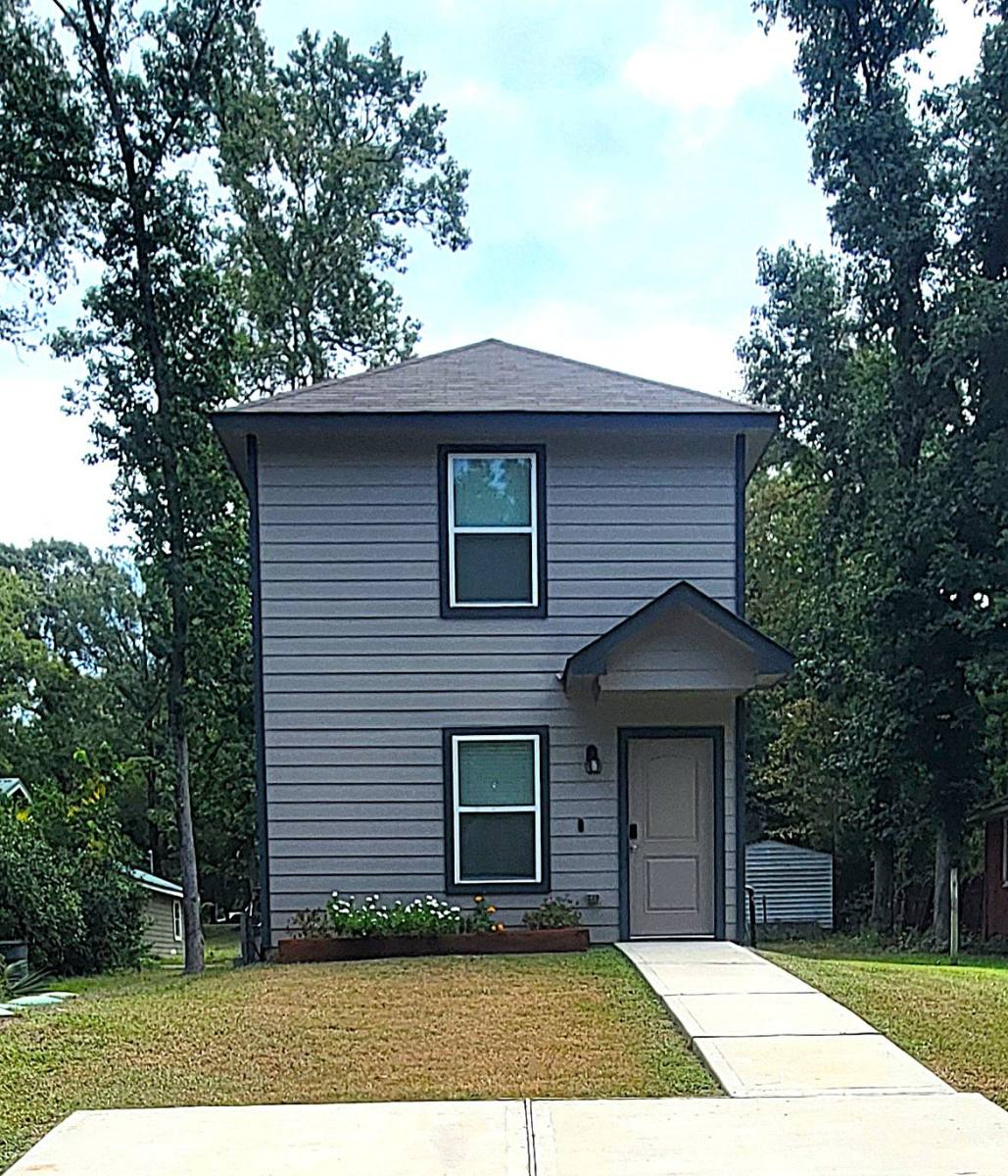 House for rent at 15134 Austin Rd, Willis, TX 77378
