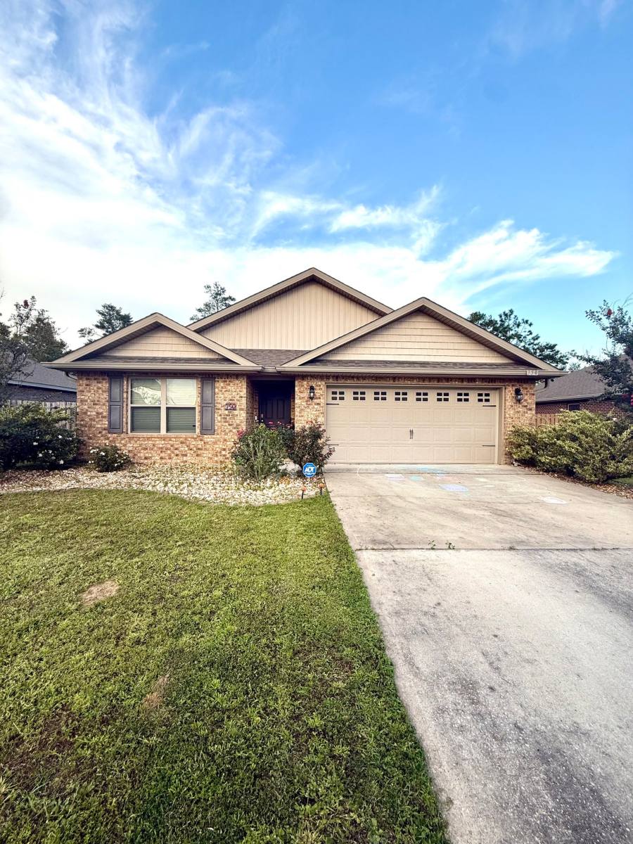 House for rent at 350 Merlin Court, Crestview, FL 32539