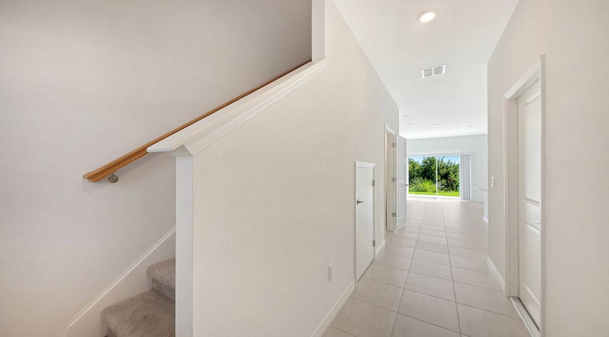 11922 Glenside Terrace, Palmetto, FL 34221 - Townhouse for Rent - Image 4
