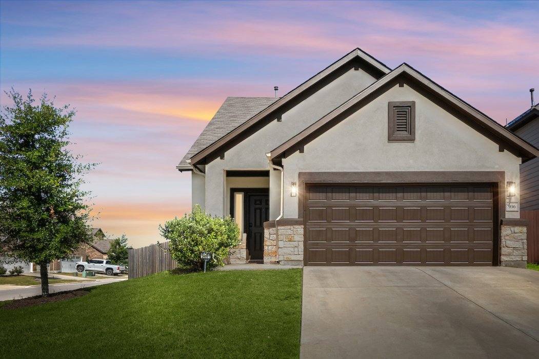 House for rent at 936 Eves Necklace Dr, Buda, TX 78610
