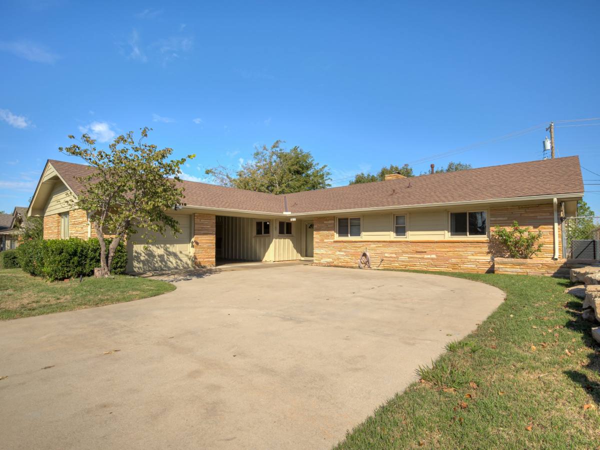 House for rent at 3613 Eastman Dr, Oklahoma City, OK 73112
