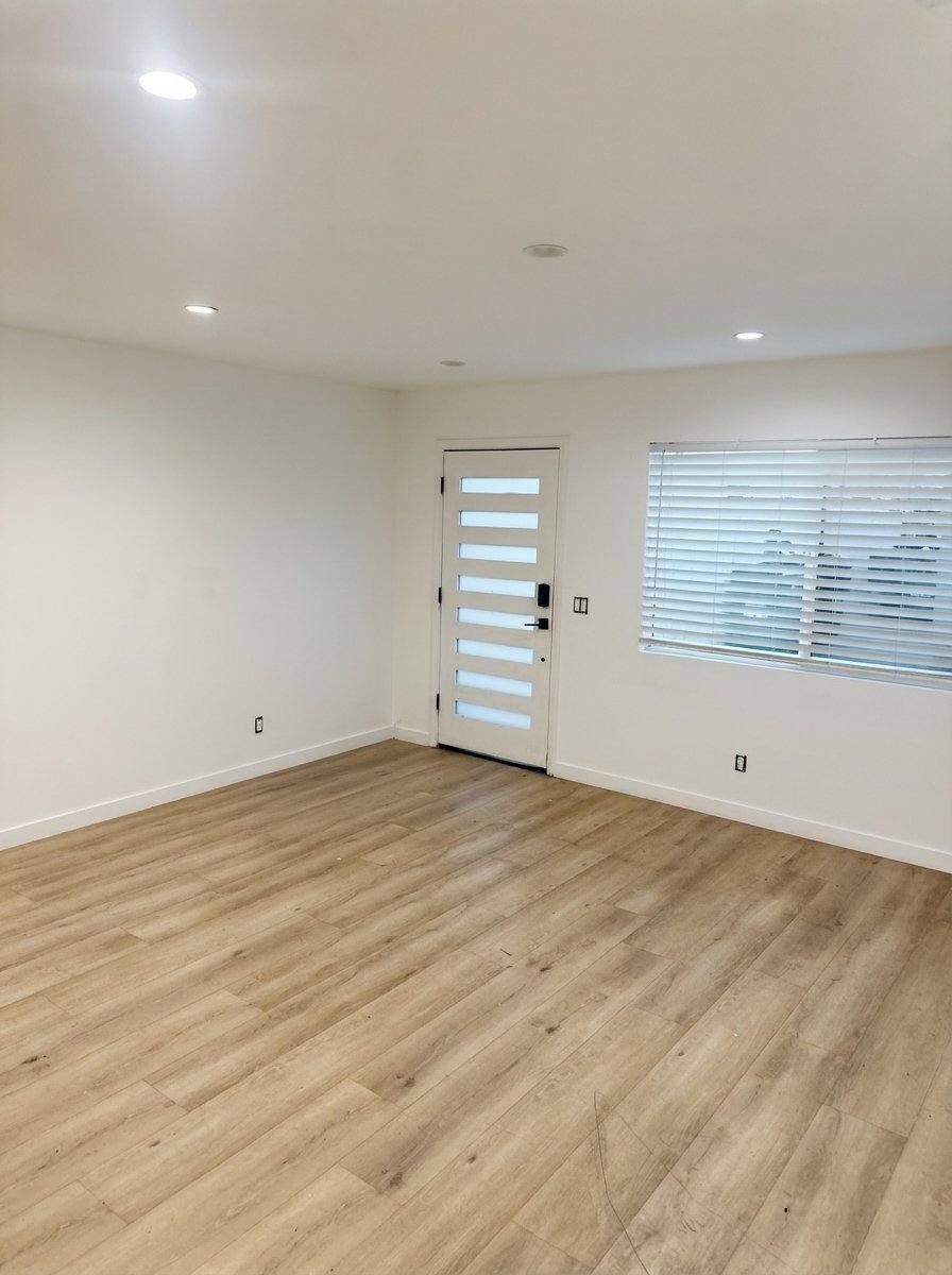 7449 1/2 Variel Ave, Canoga Park, CA 91303 - Apartment for Rent - Image 1