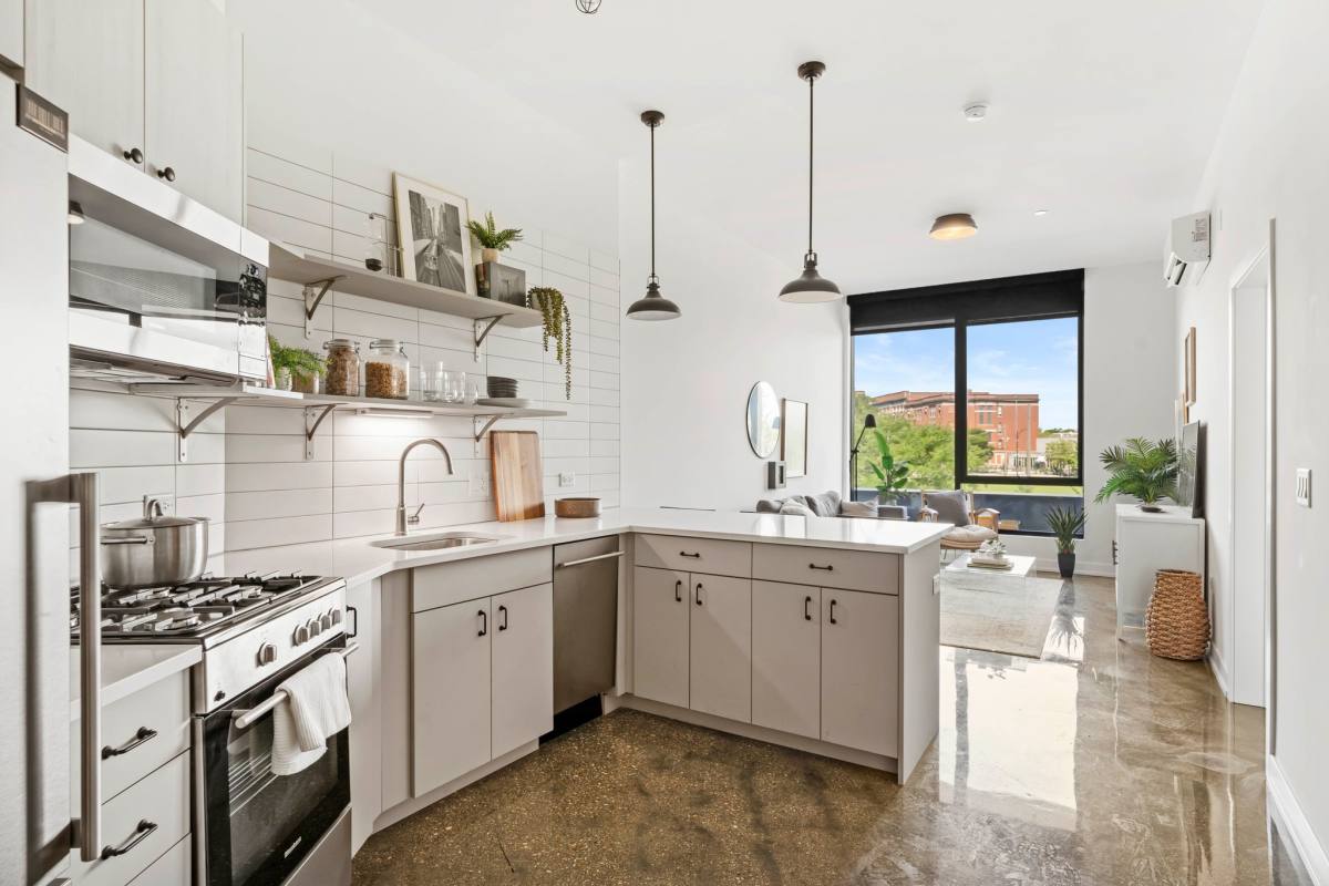 1468 S Blue Island Ave, Chicago, IL 60608 - Apartment for Rent - Image 4