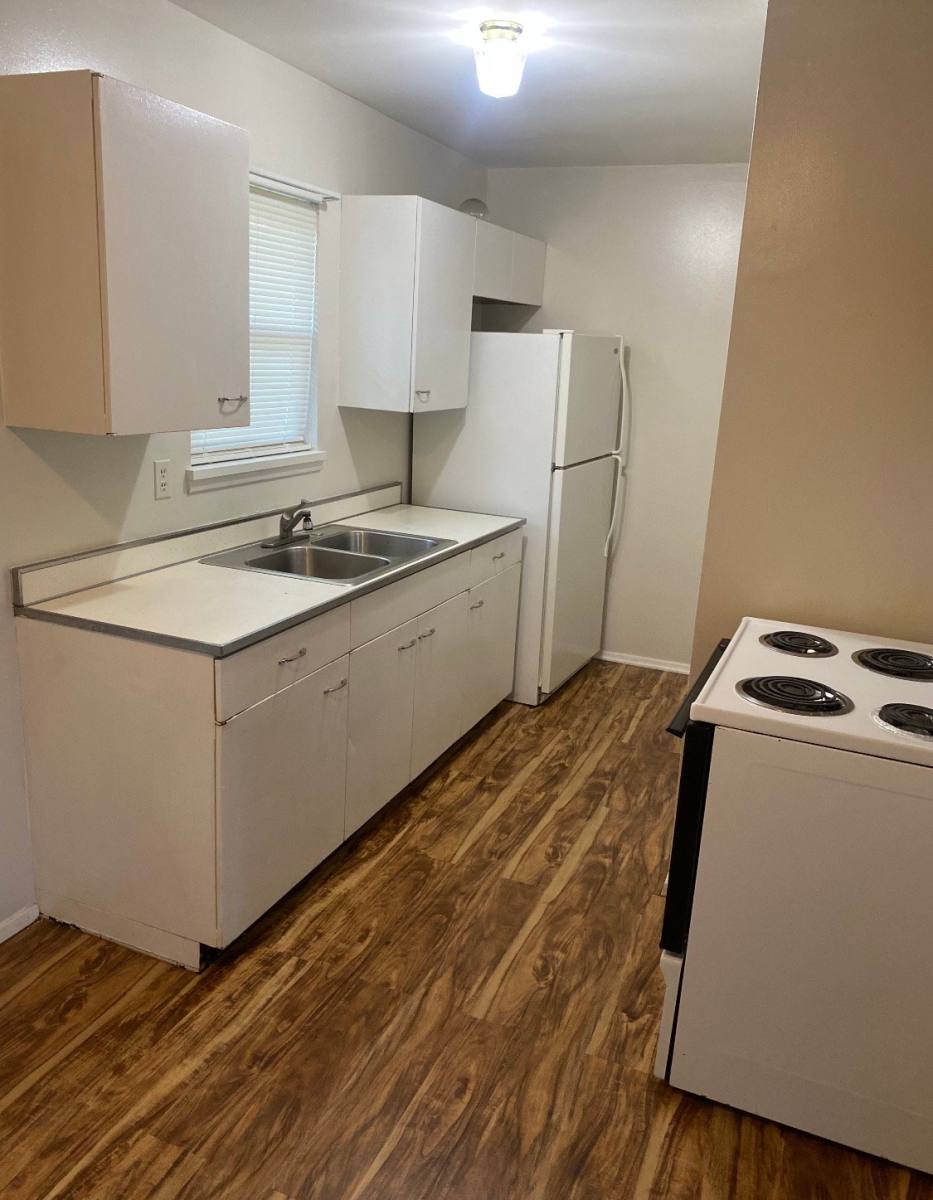 9327 La Grange Rd, Louisville, KY 40242 - Apartment for Rent - Image 3
