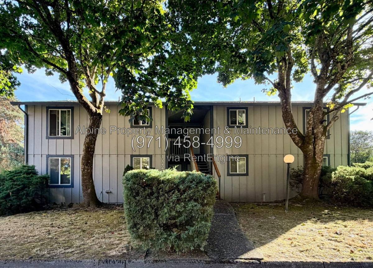 Apartment for rent at 12220 SW Longhorn Lane #A, Beaverton, OR 97008