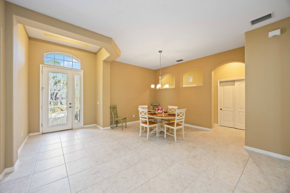 1241 Creek Nine Dr, North Port, FL 34291 - House for Rent - Image 17
