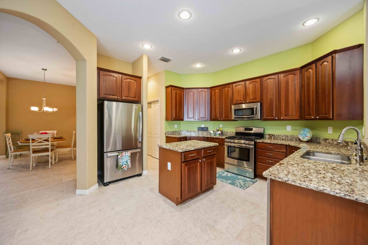 1241 Creek Nine Dr, North Port, FL 34291 - House for Rent - Image 3