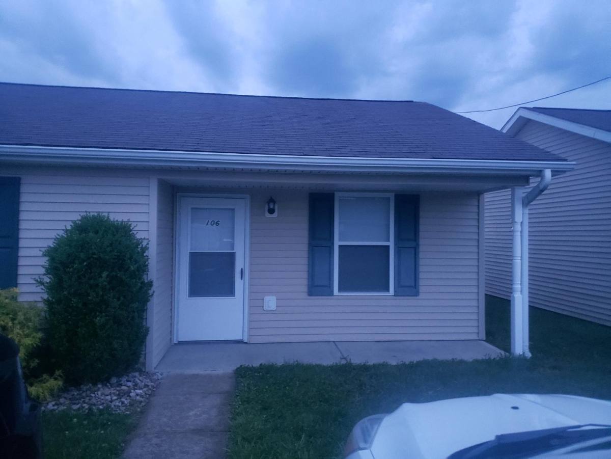 Apartment for rent at 100 Baylie Dr #128, Mount Orab, OH 45154