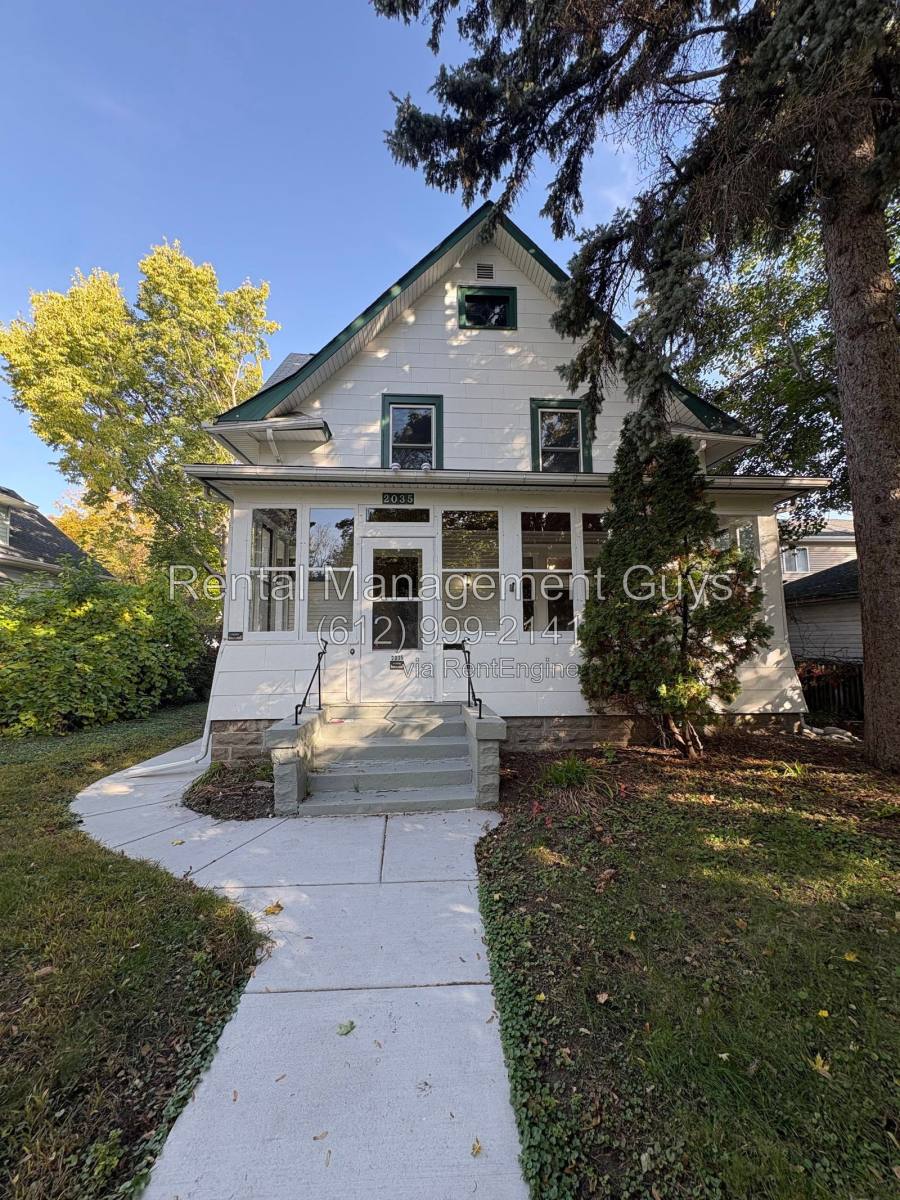 House for rent at 2035 Laurel Ave, St. Paul, MN 55104