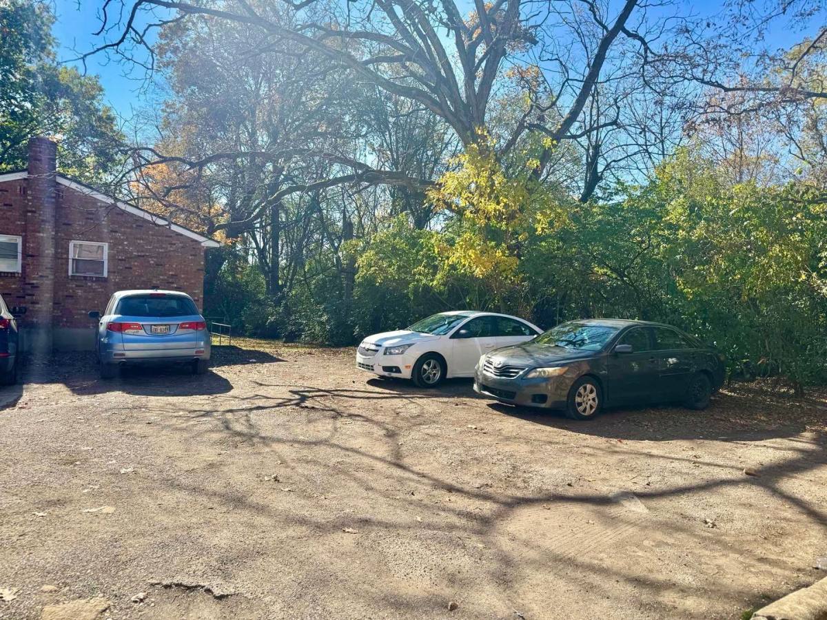 1191 Groesbeck Rd #1, Cincinnati, OH 45224 - Apartment for Rent - Image 9