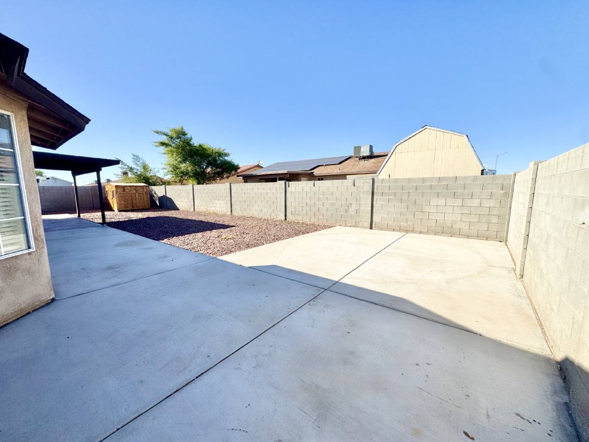 6386 E 45th Place, Yuma, AZ 85365 - House for Rent - Image 2