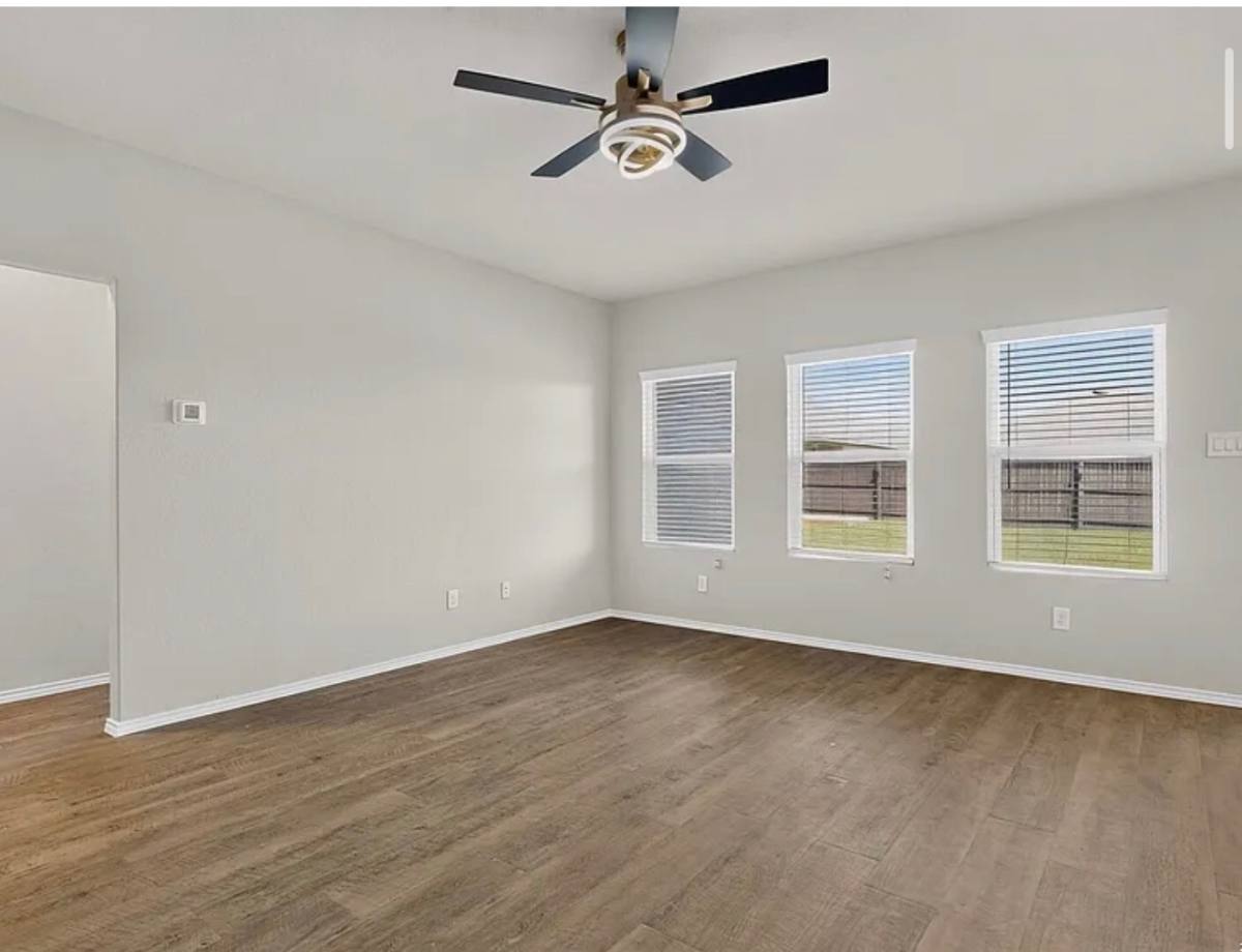 3300 Ridge Place, Seguin, TX 78155 - House for Rent - Image 3