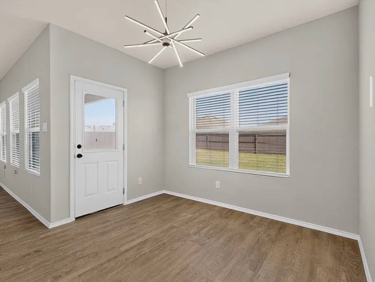 3300 Ridge Place, Seguin, TX 78155 - House for Rent - Image 7