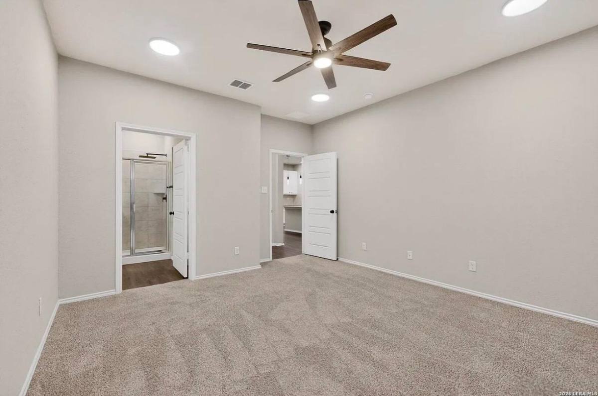 1612 Stone, New Braunfels, TX 78132 - House for Rent - Image 9