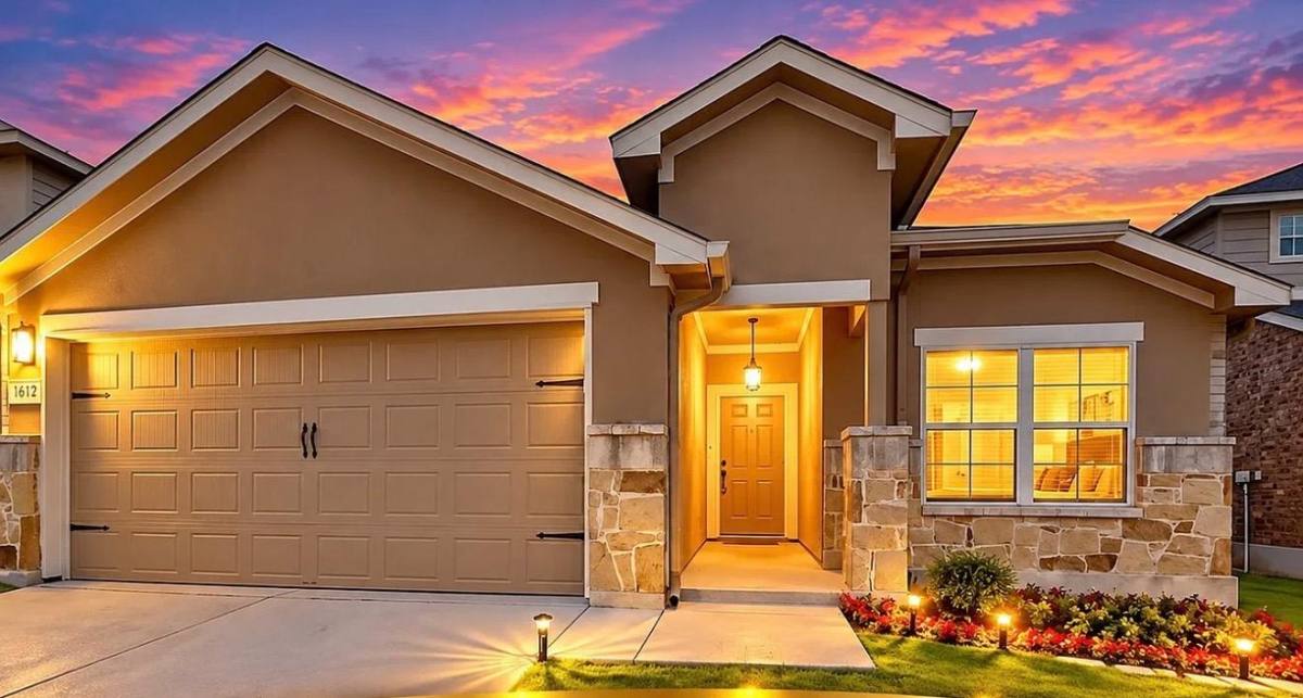 1612 Stone, New Braunfels, TX 78132 - House for Rent