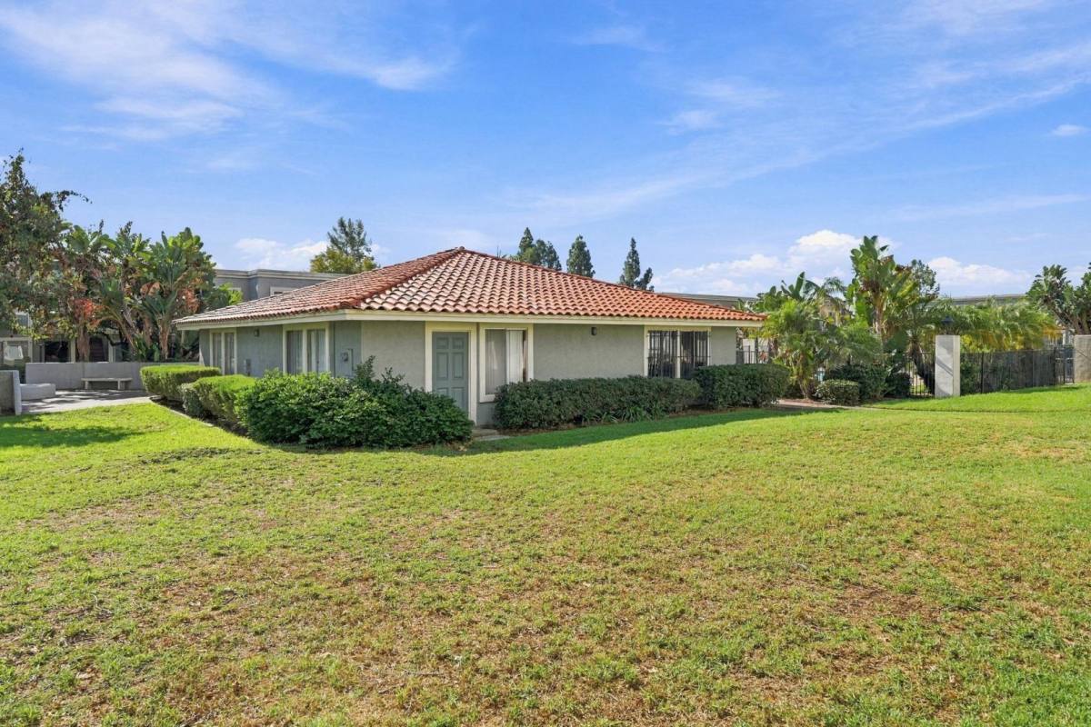 1240 N Broadway #57, Escondido, CA 92026 - Condo for Rent - Image 20