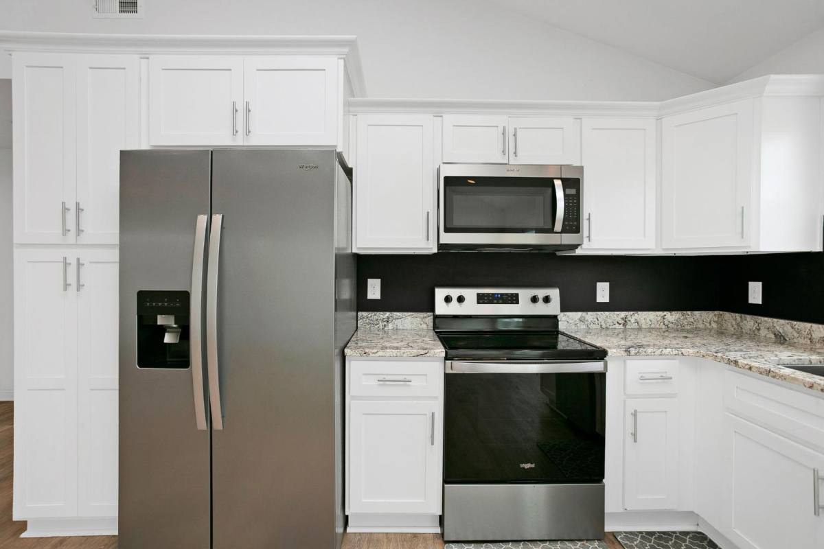 196 Clearfield Dr, Elizabethtown, KY 42701 - House for Rent - Image 16