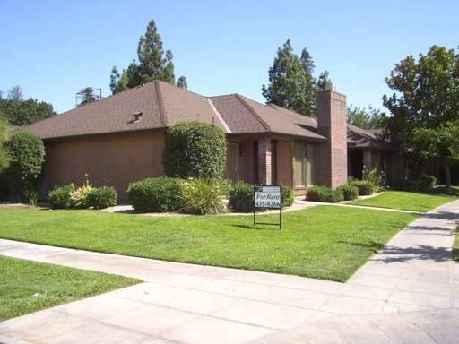 Lyell 4-Plex, 5208 E Lyell, Fresno, CA 93727 - Apartment for Rent