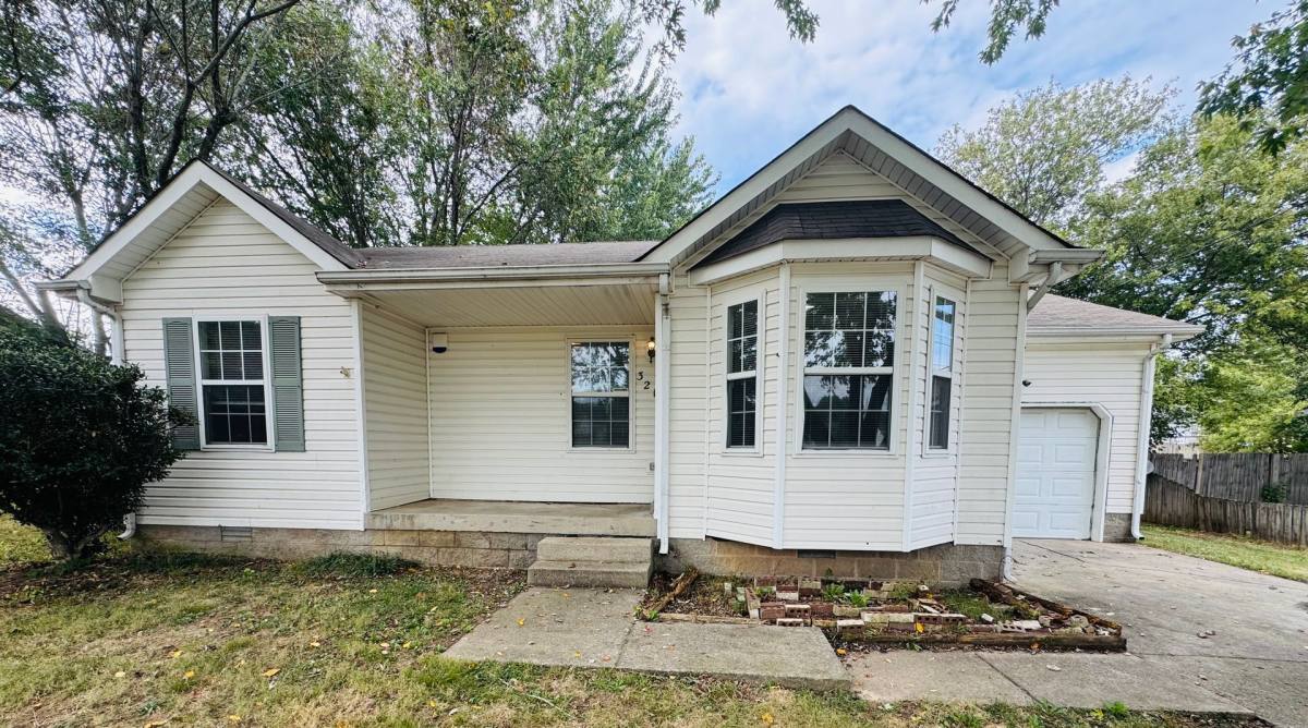 House for rent at 321 Atlantic Ave, Oak Grove, KY 42262