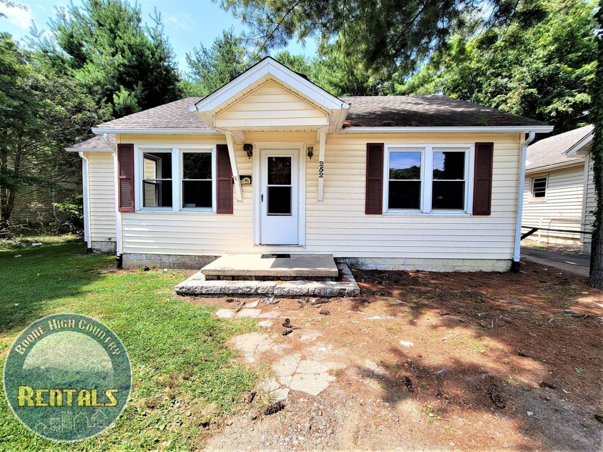 House for rent at 252 Faculty St, Boone, NC 28607