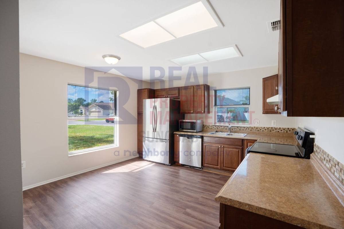 4502 6th Ave E, Bradenton, FL 34208 - House for Rent - Image 9