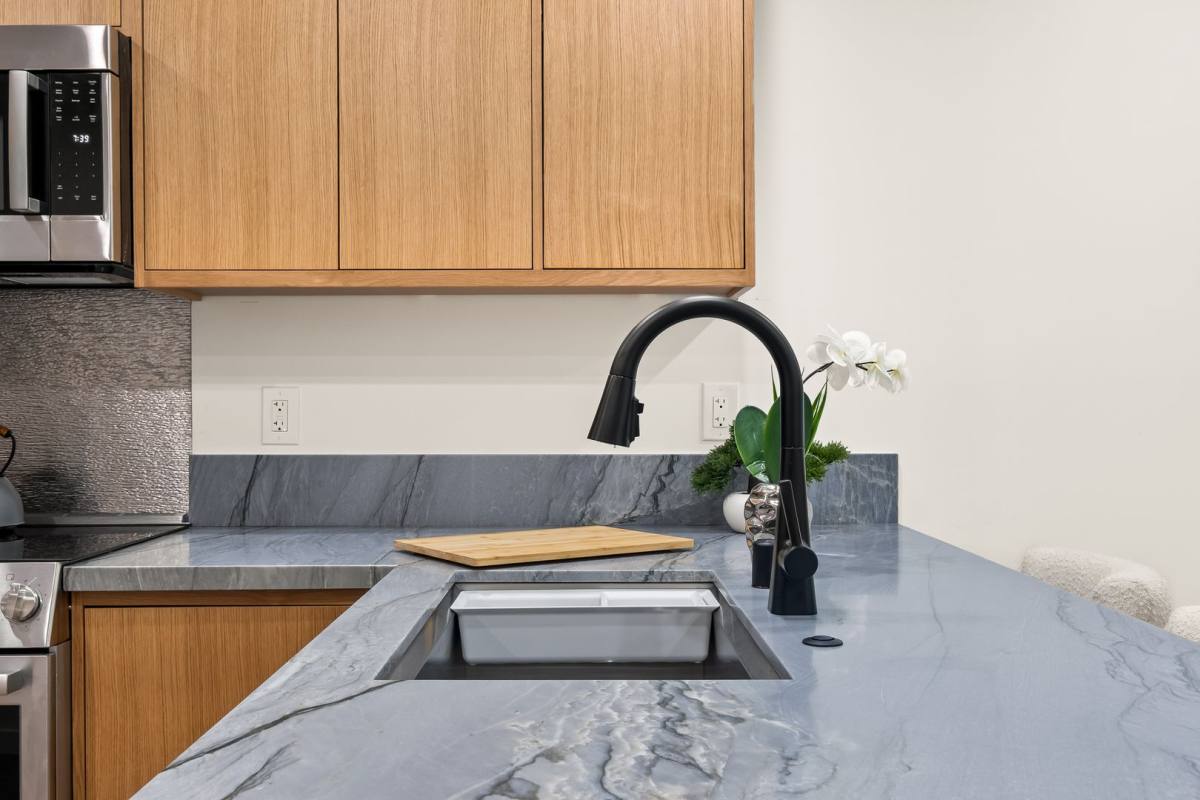 1533 Lieta St, San Diego, CA 92110 - Apartment for Rent - Image 8