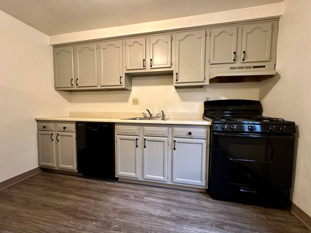 Townhouse for rent at 341 Chapel Place, Pittsburgh, PA 15235