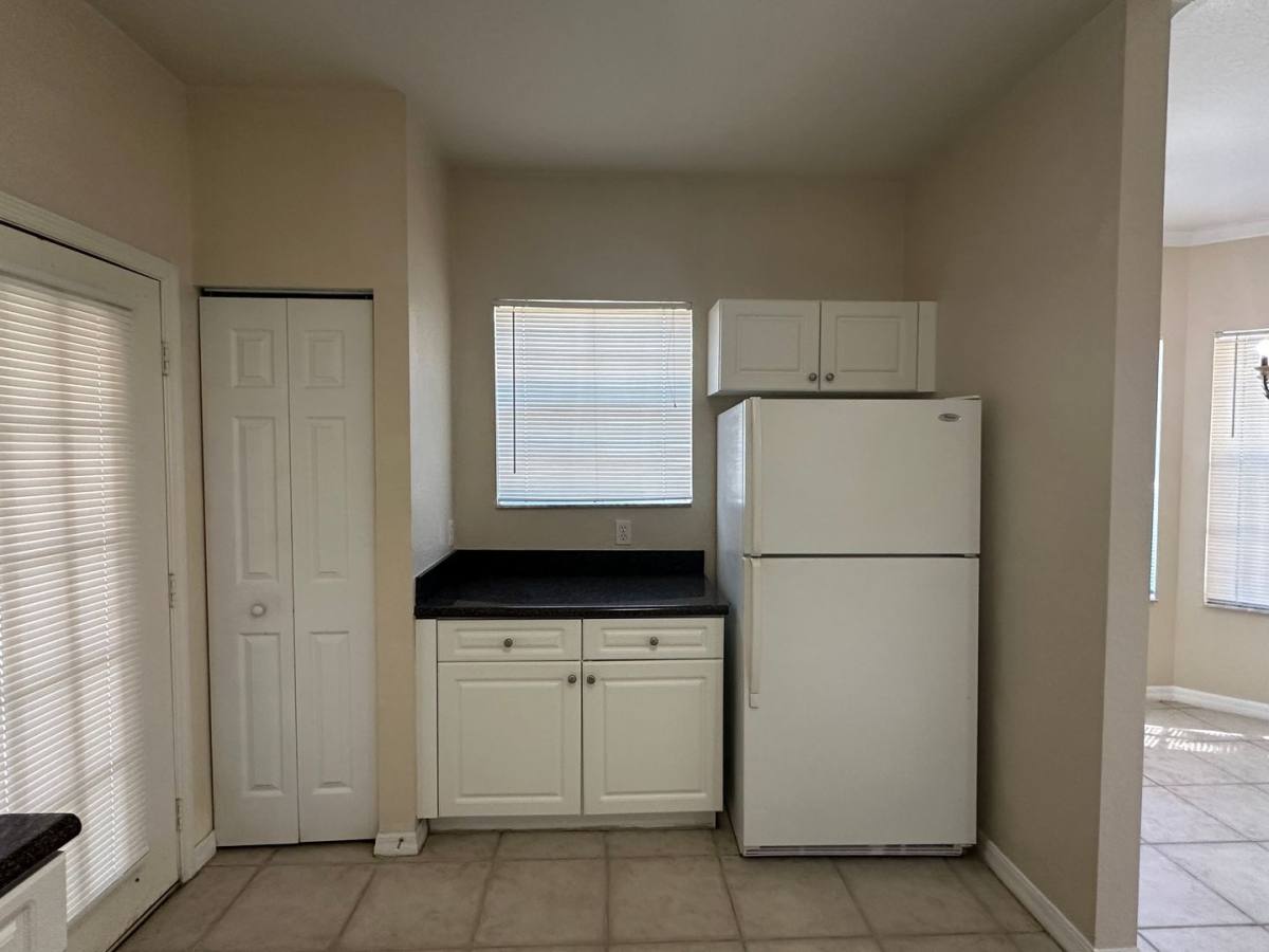 2440 57th Circle, Vero Beach, FL 32966 - Condo for Rent - Image 6