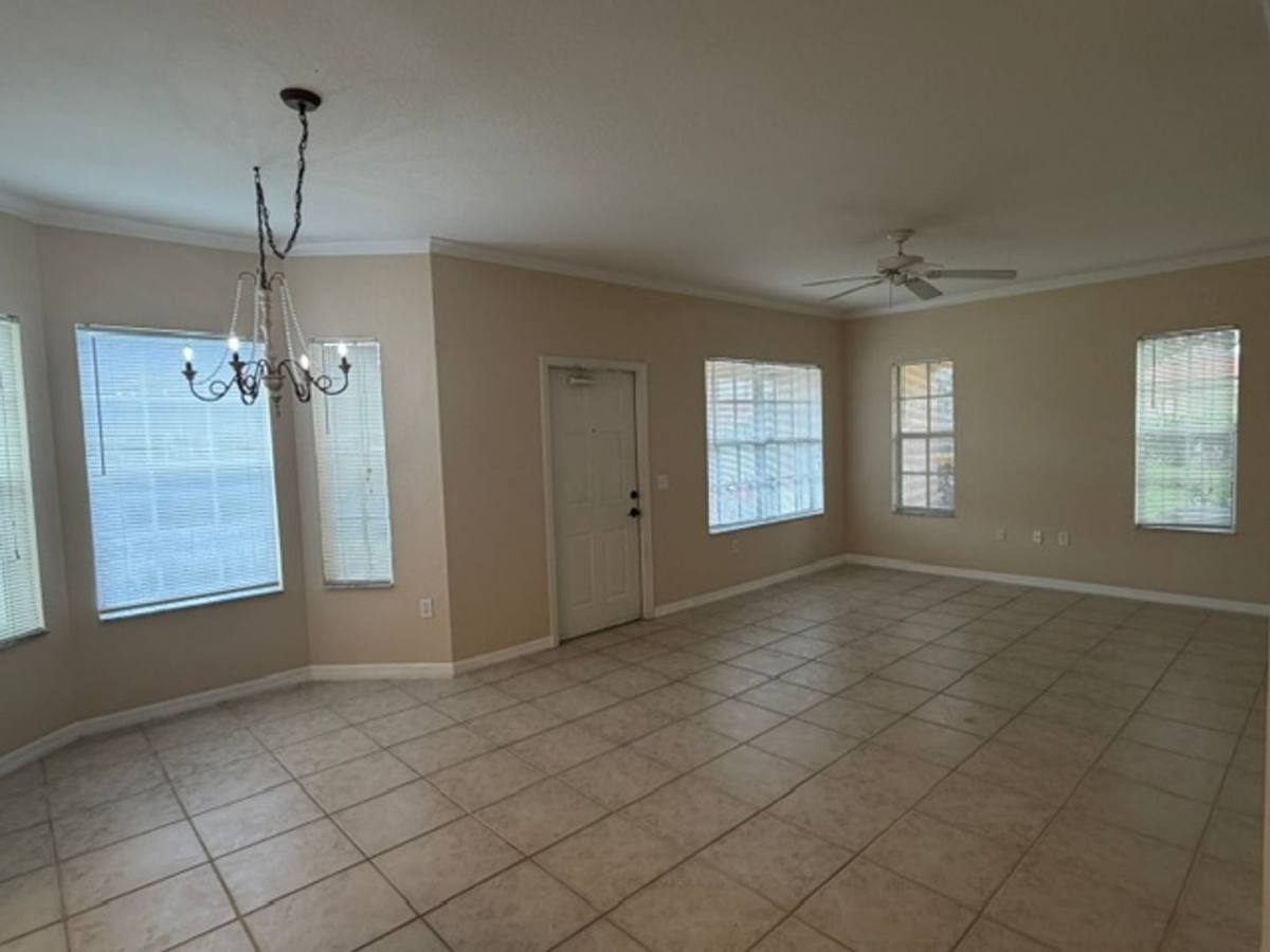 2440 57th Circle, Vero Beach, FL 32966 - Condo for Rent - Image 4