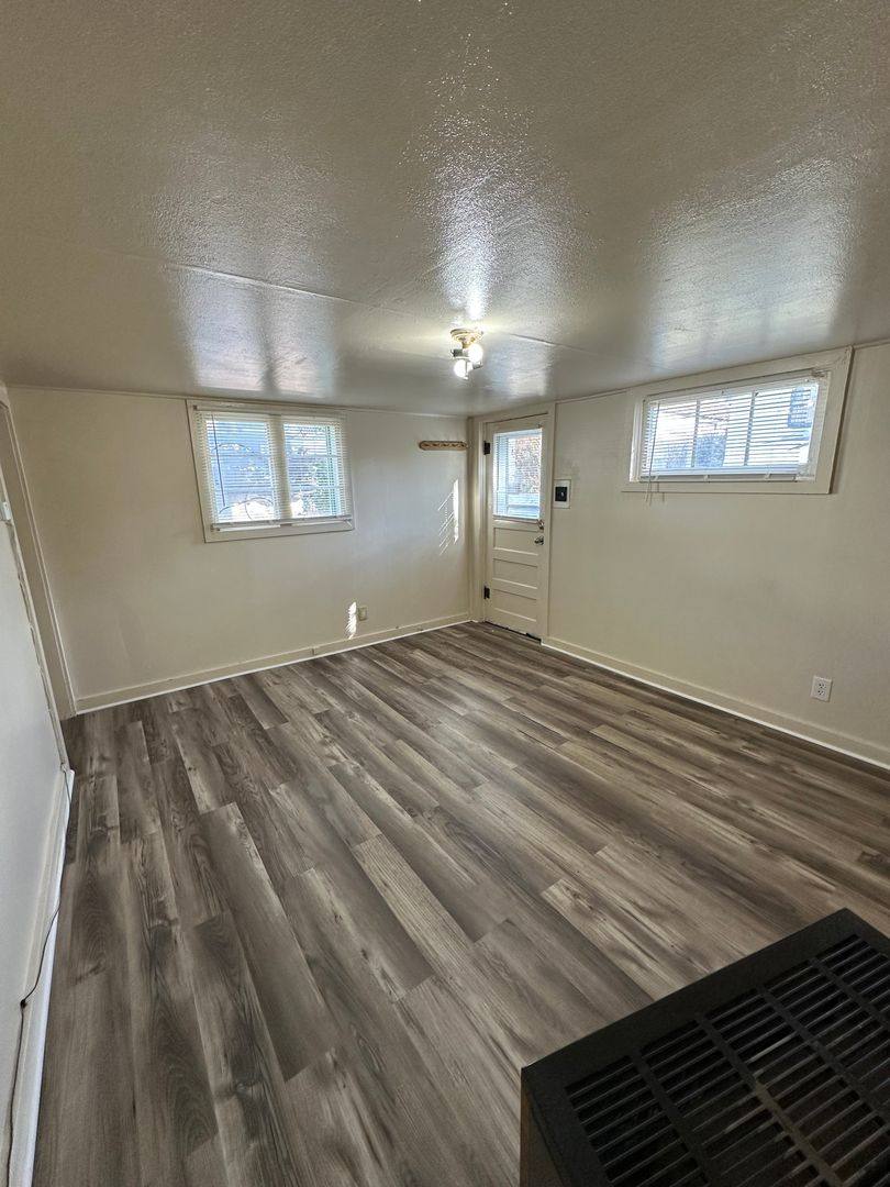1920 E 22nd St, Cheyenne, WY 82001 - Apartment for Rent - Image 2
