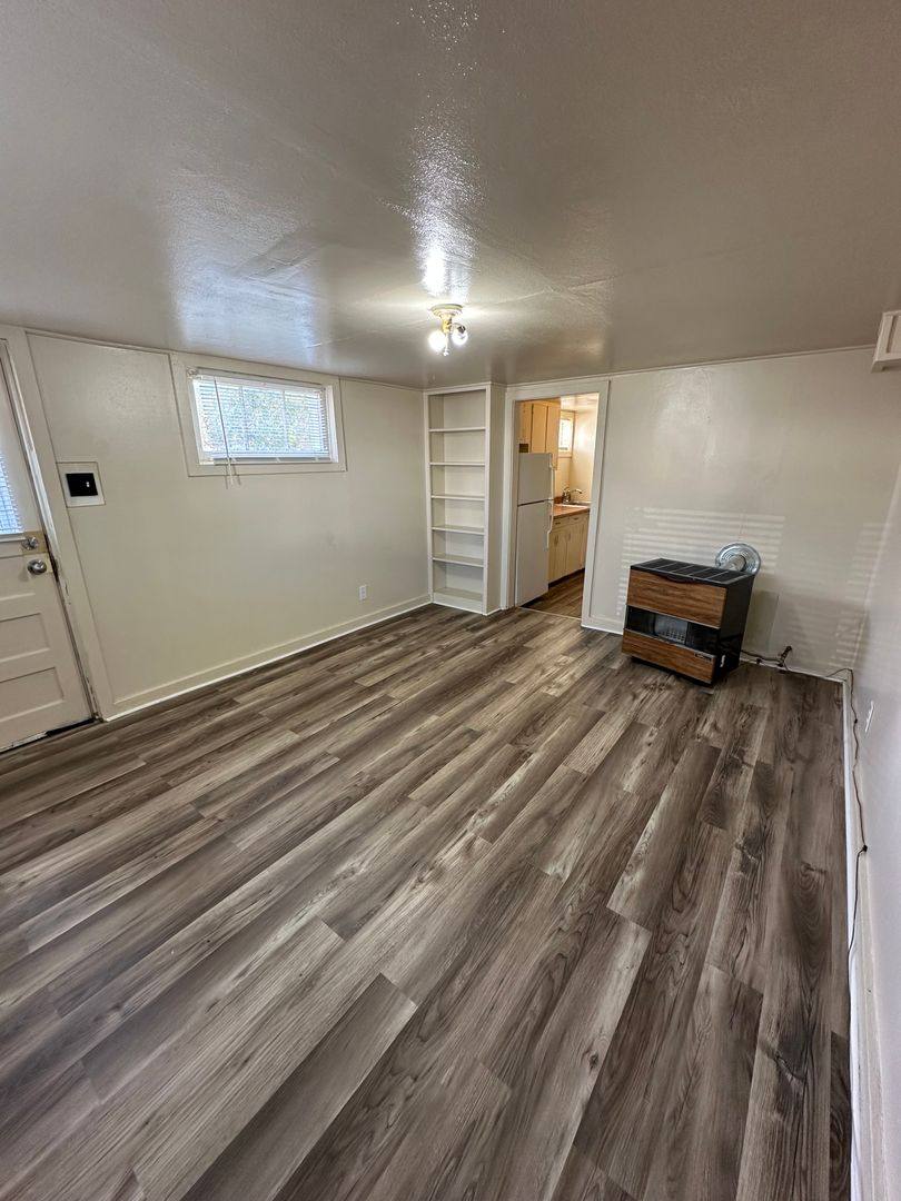 1920 E 22nd St, Cheyenne, WY 82001 - Apartment for Rent