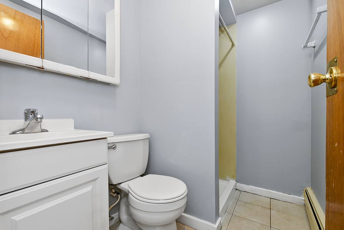 3757-59 W 59th St, Chicago, IL 60629 - Apartment for Rent - Image 8