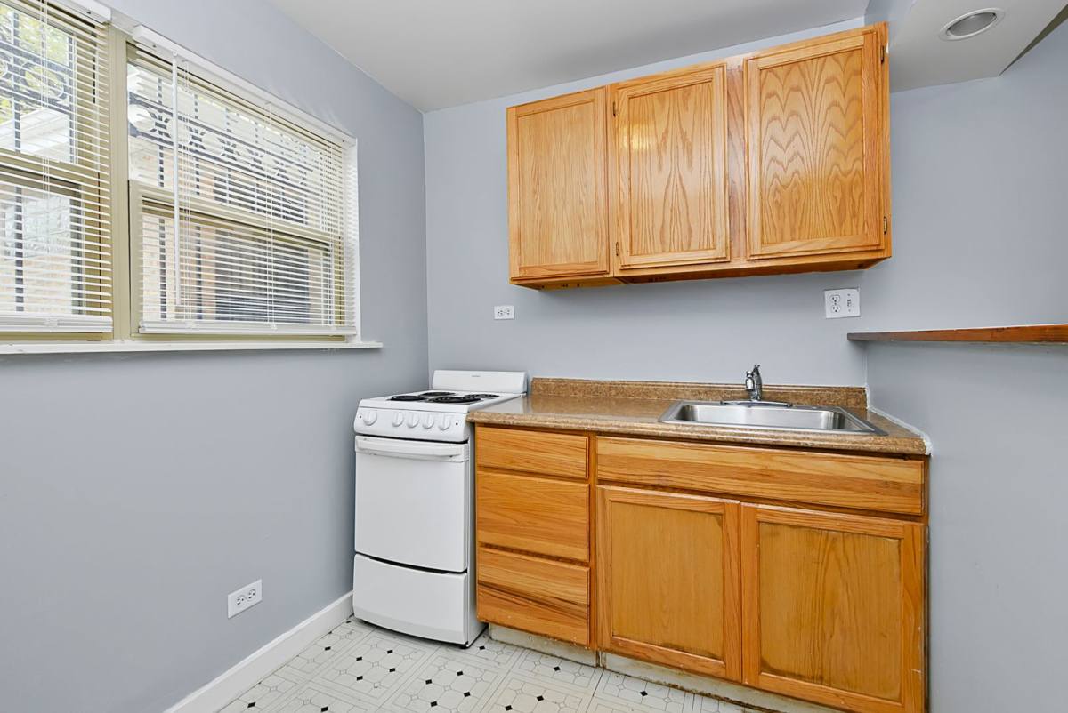 3757-59 W 59th St, Chicago, IL 60629 - Apartment for Rent - Image 5