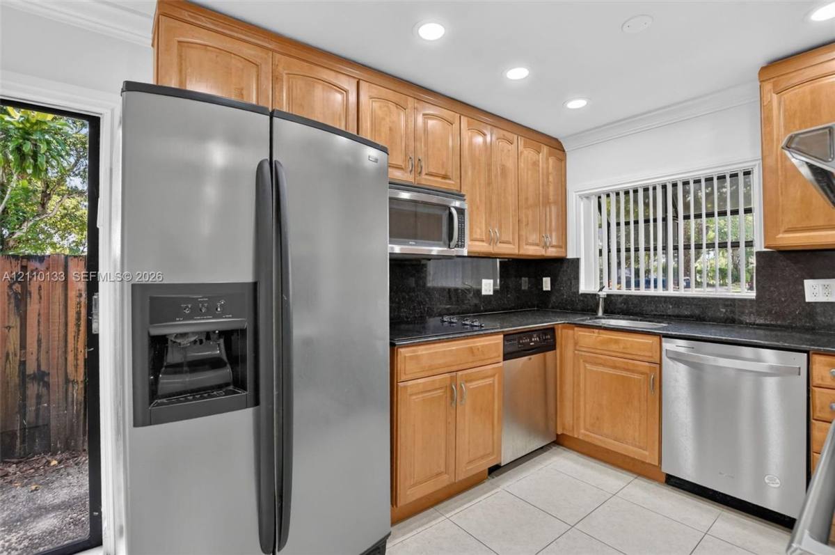 Townhouse for rent at 7890 Lago Del Mar Dr #141, Boca Raton, FL 33433
