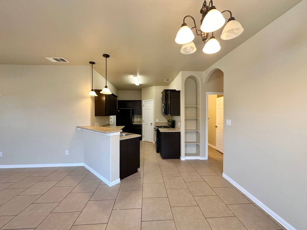 1300 Loyal Lane, Killeen, TX 76549 - Apartment for Rent - Image 6